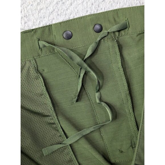 Fabletics The Only Pants Mens XL Green Stretch Business Casual Performance - Picture 10 of 13